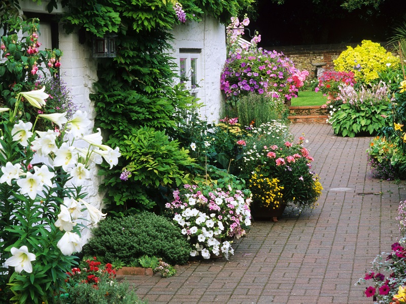 garden decoration tips